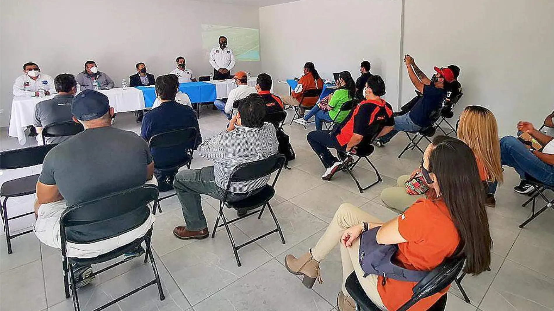 Asamblea tocho y americano